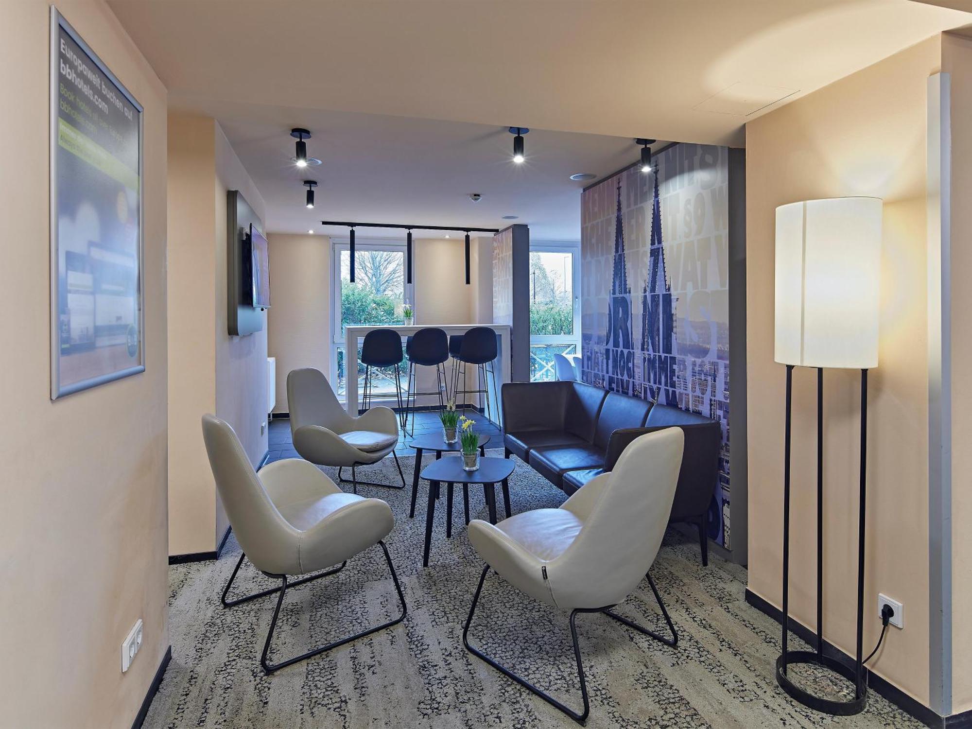 B&B Hotel Koeln-West المظهر الخارجي الصورة