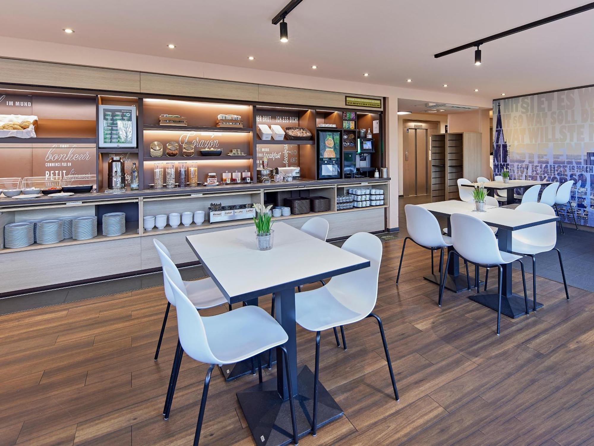 B&B Hotel Koeln-West المظهر الخارجي الصورة
