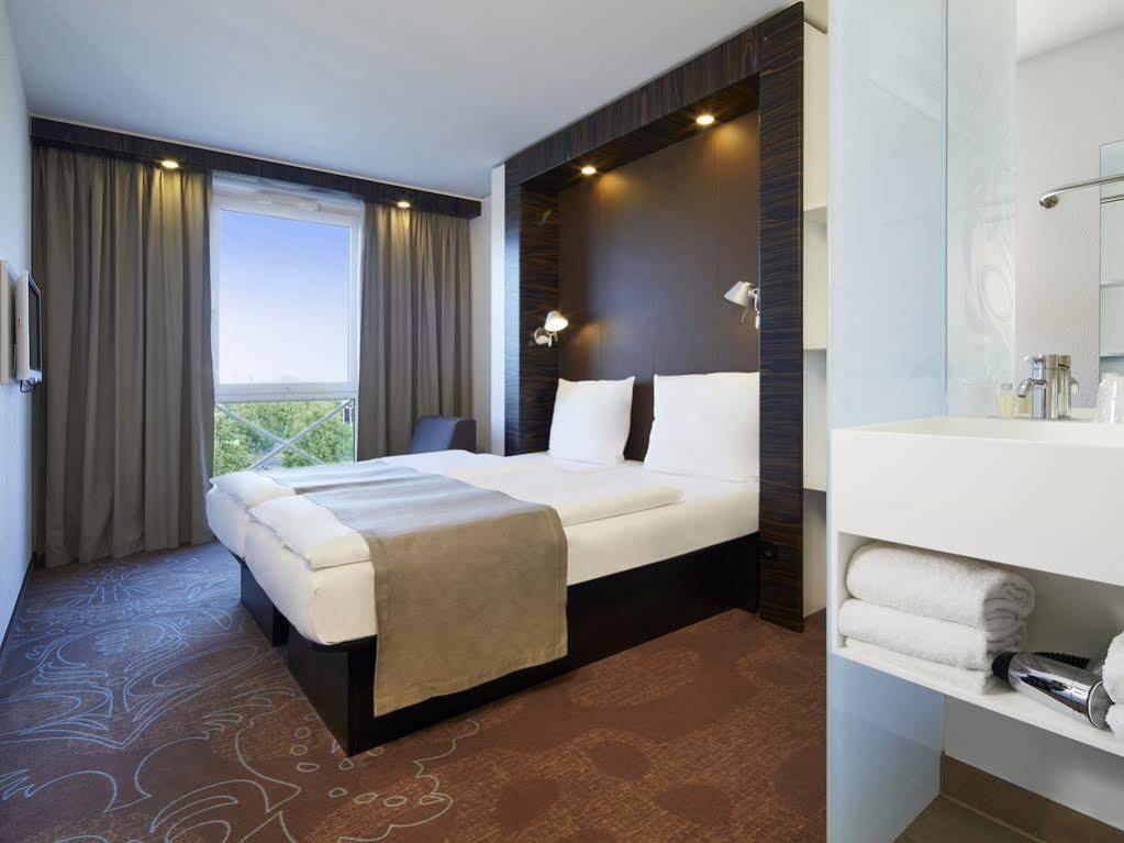 B&B Hotel Koeln-West المظهر الخارجي الصورة