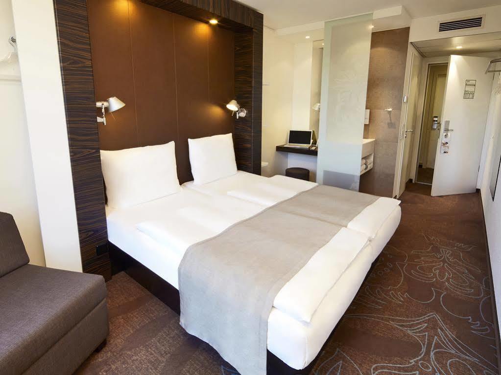 B&B Hotel Koeln-West المظهر الخارجي الصورة